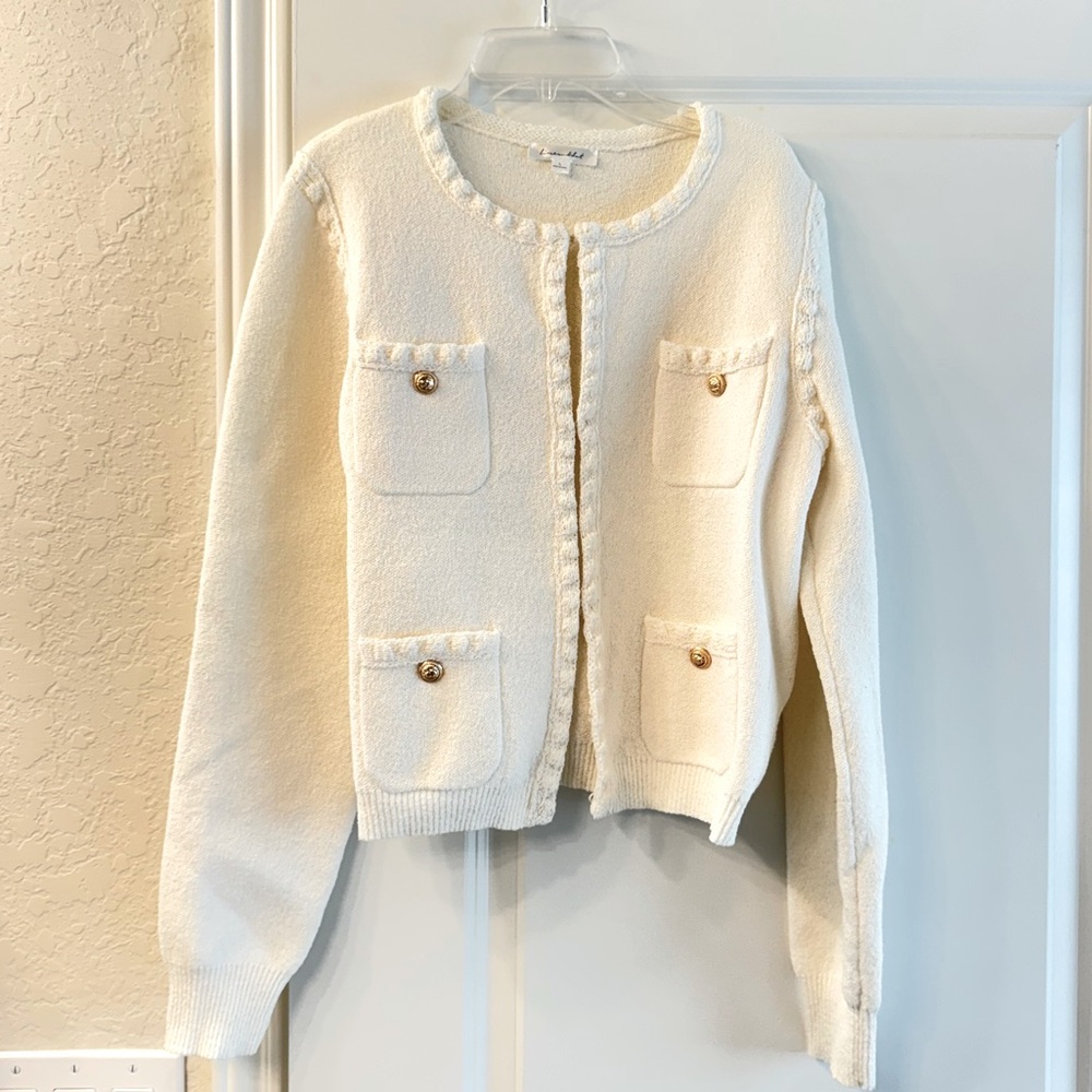 Line & dot Elegant Cream Cardigan Sweater